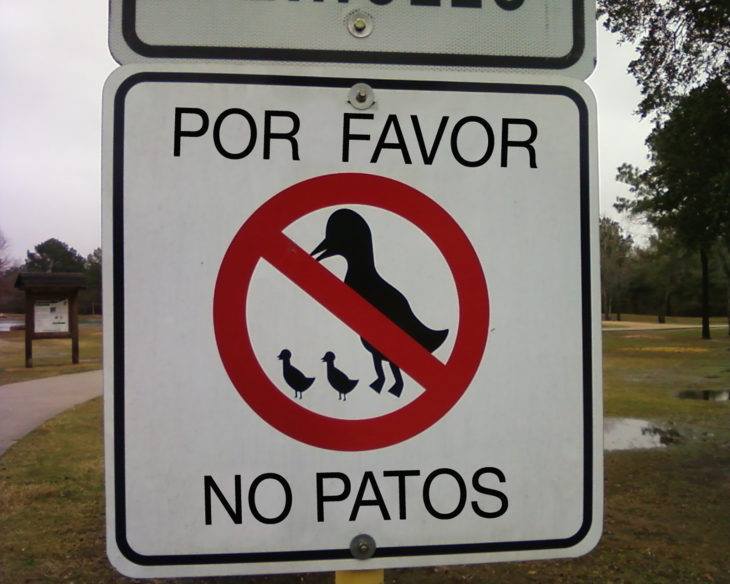 Papan Peringatan Yang  Perlu Penjelasan Lebih